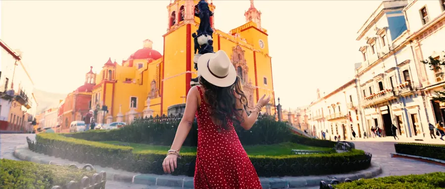 Expedia Mx by Seth Deter